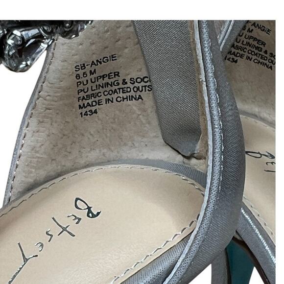 Blue by Betsey Johnson Angie Rhinestone Embellished Sandals Size 6.5 - Picture 5 of 9